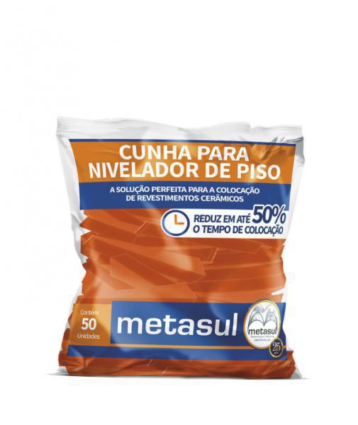 CUNHA PARA NIVELADOR DE PISO  LARANJA GRANDE (PACOTE 50PCS) METASUL